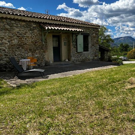 Le Gast, Vaumeilh Exterior photo